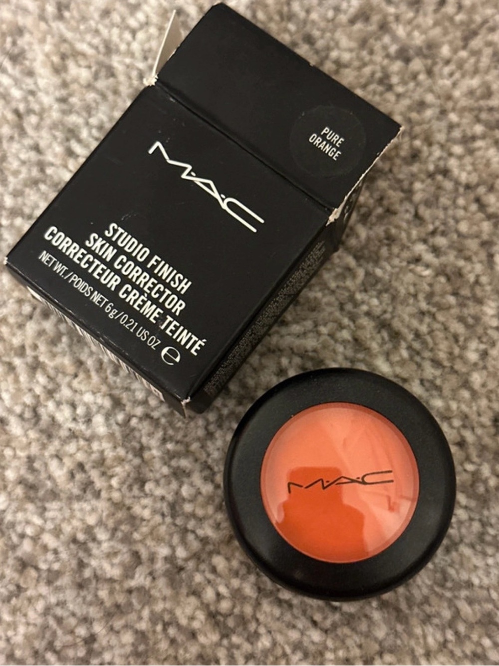 MAC Cosmetics DISCONTINUED Pure Orange Studio Finish Skin Corrector